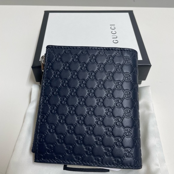 Gucci bifold wallet - Picture 2 of 7